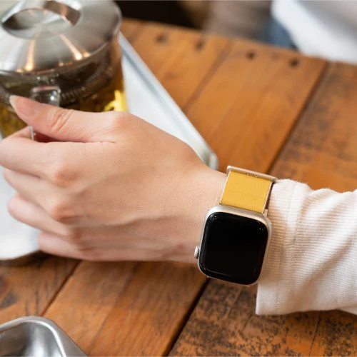 Uniq Revix Premium Edition Band For Watch 49/45mm | Canary Yellow/Ivory - Image 2